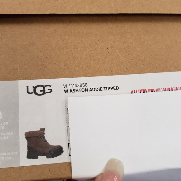 UGG Ashton Addie Tipped Waterproof Boot Dark Earth - Picture 8 of 10